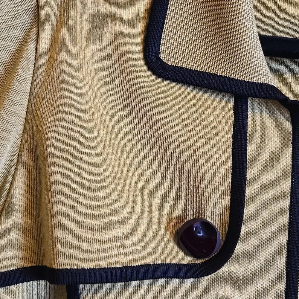 Misook-Knit chartreuse sweater with black trim Size M.